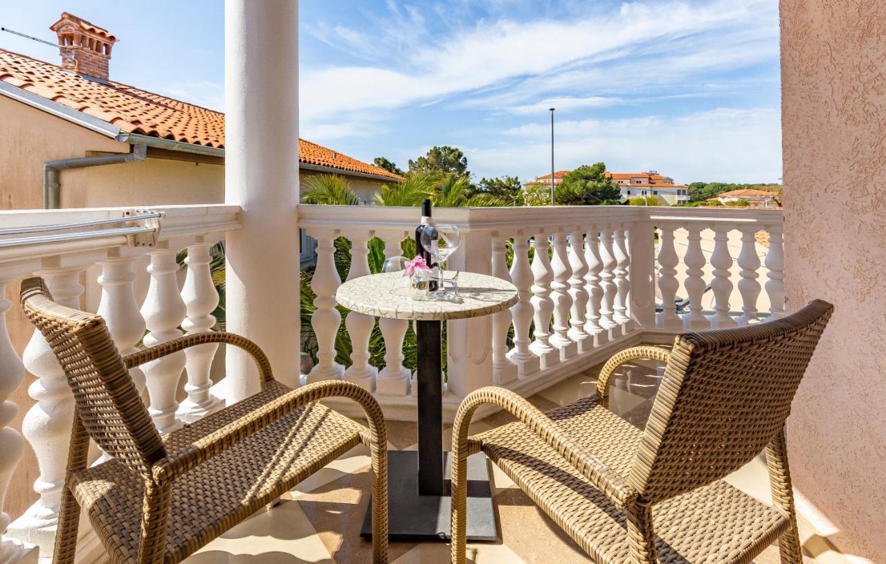 Villa San Rocco Bed & Breakfast Medulin Bagian luar foto