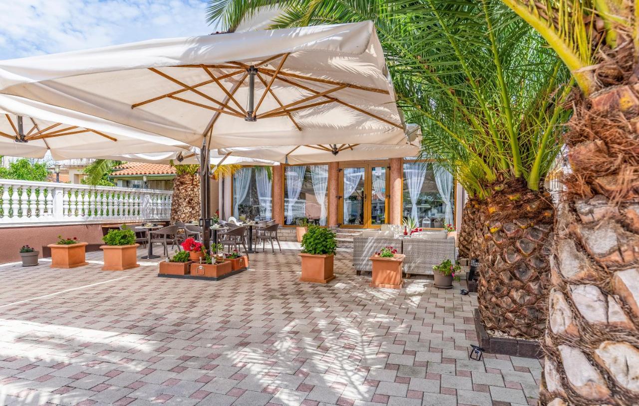 Villa San Rocco Bed & Breakfast Medulin Bagian luar foto
