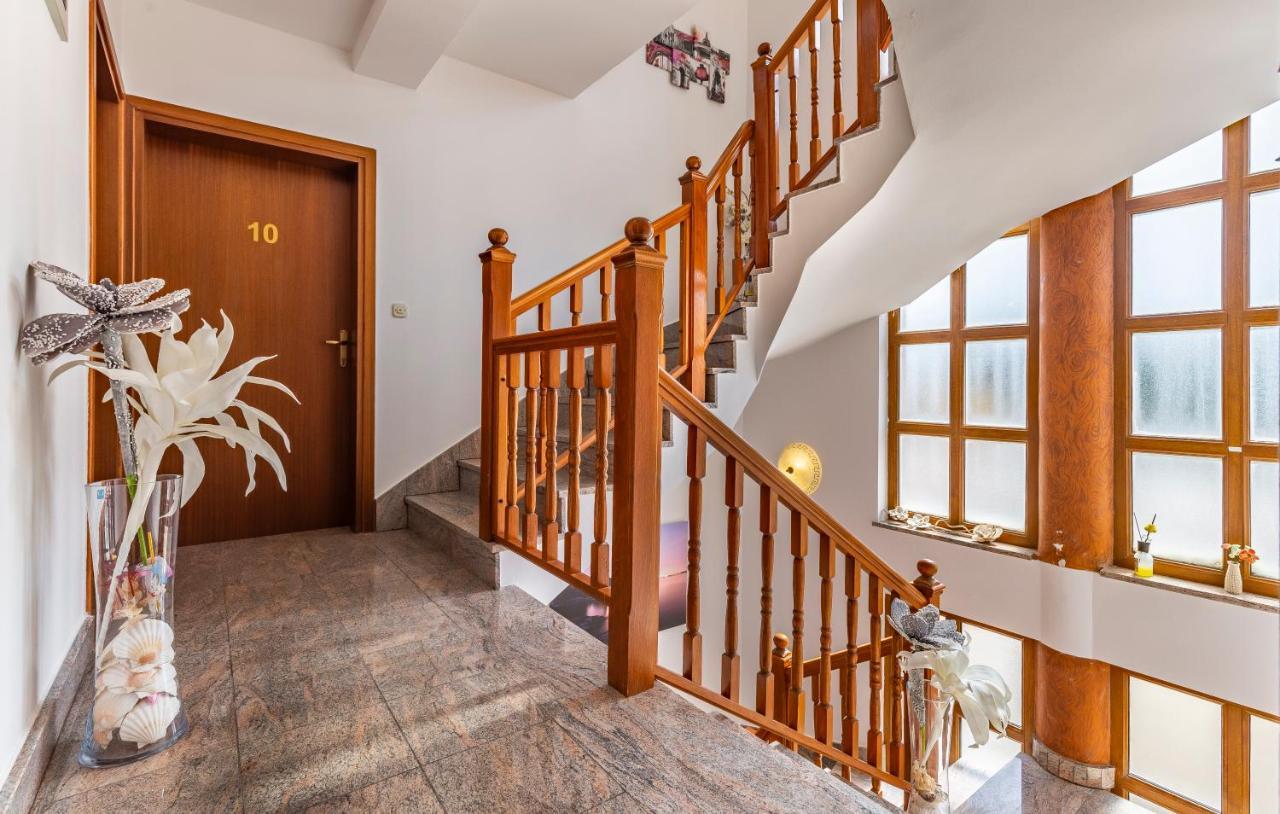 Villa San Rocco Bed & Breakfast Medulin Bagian luar foto