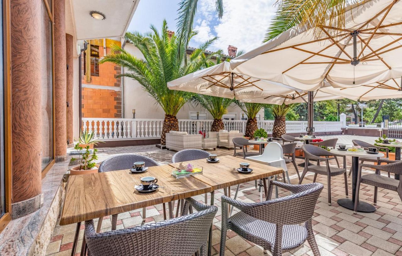 Villa San Rocco Bed & Breakfast Medulin Bagian luar foto