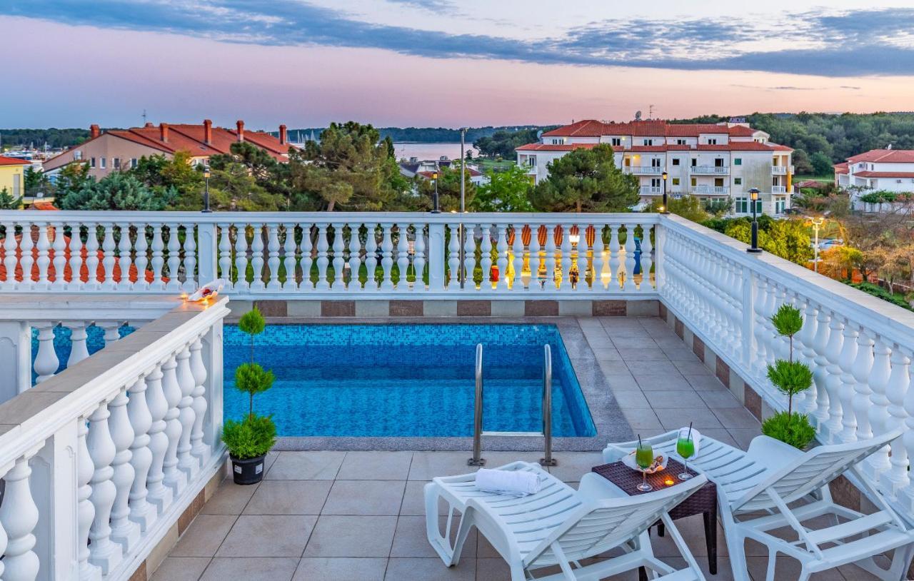 Villa San Rocco Bed & Breakfast Medulin Bagian luar foto
