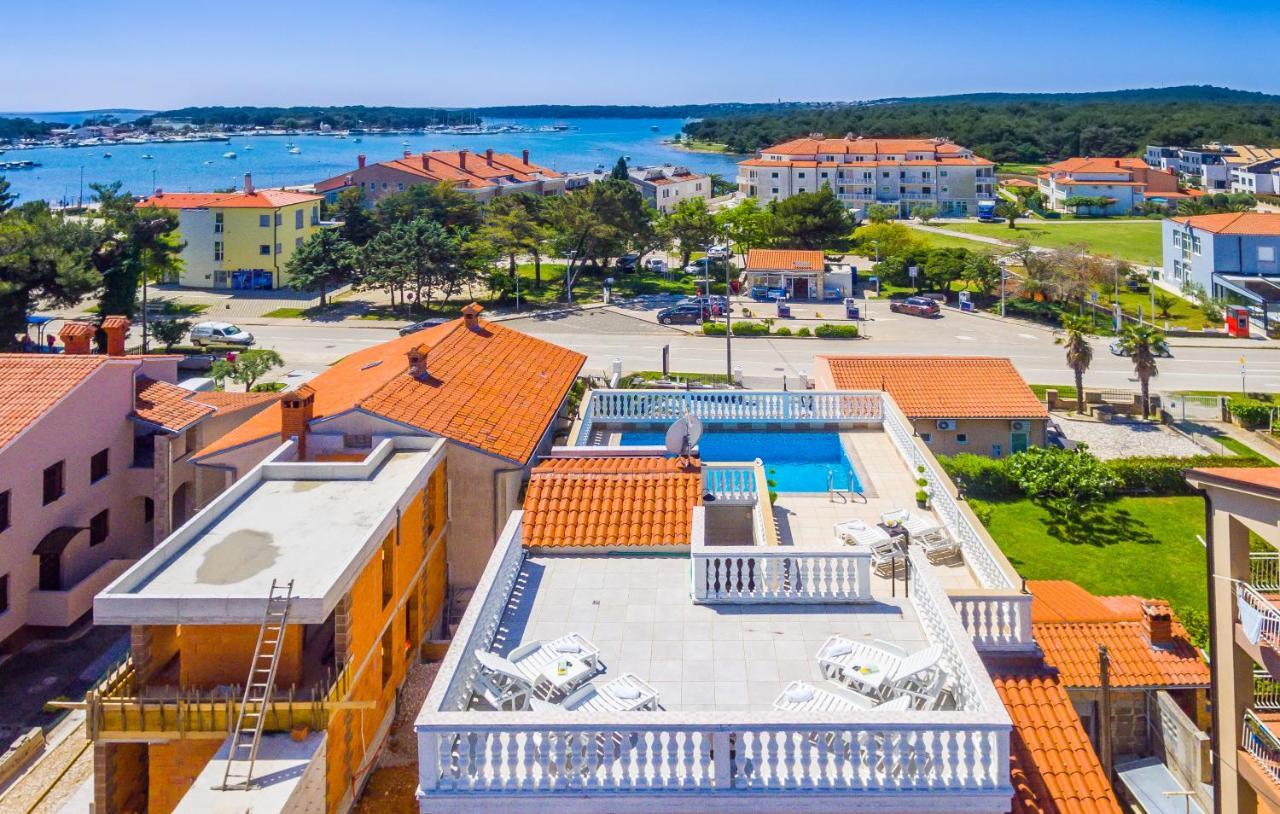 Villa San Rocco Bed & Breakfast Medulin Bagian luar foto
